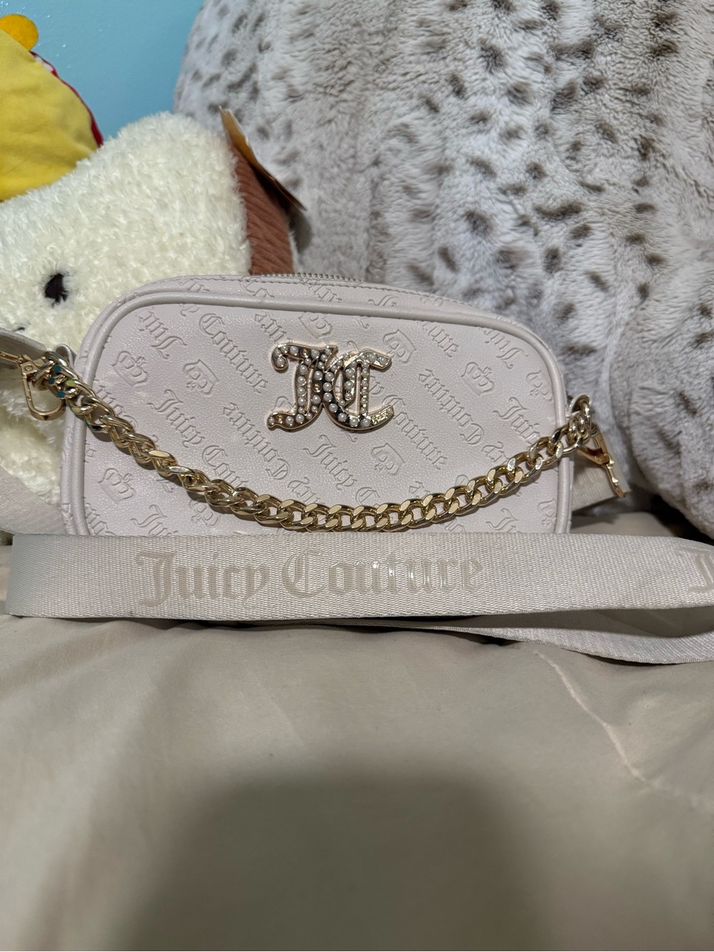Juicy Couture Cream Quilted Logo Crossbody with Gold Chain